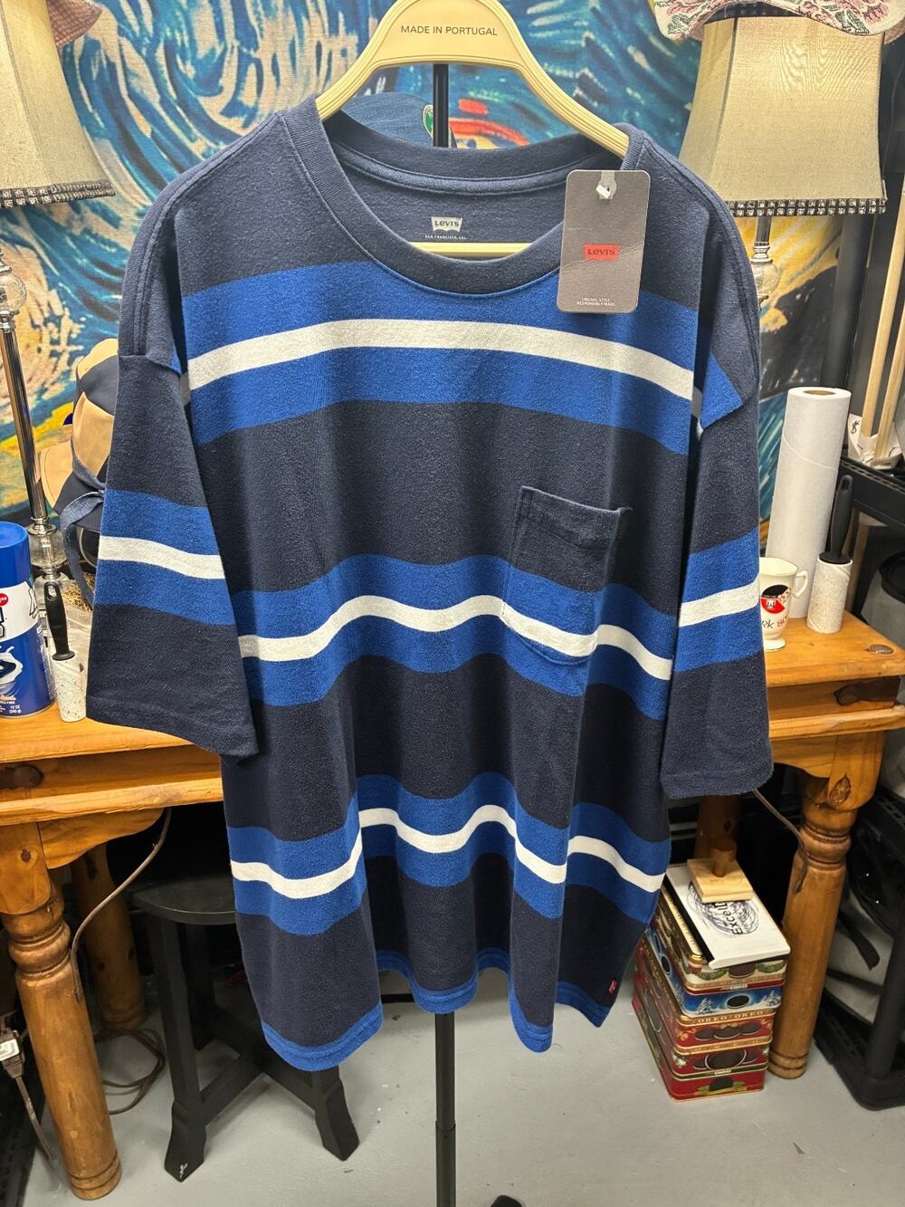 Levi's T-Shirt Men's Large Blue Stripe Pocket Short Sleeve New